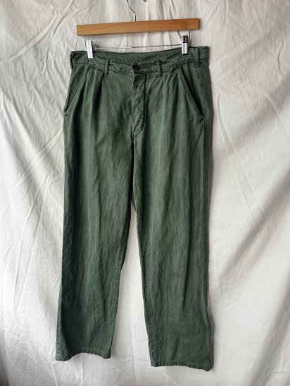 <img class='new_mark_img1' src='https://img.shop-pro.jp/img/new/icons50.gif' style='border:none;display:inline;margin:0px;padding:0px;width:auto;' />70's ~ Vintage Swedish Army Green Drill Trousers / 1 (Size : approx 32 x 29)
