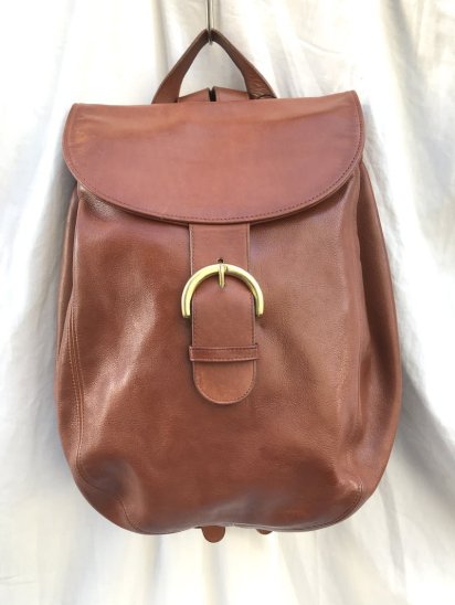 <img class='new_mark_img1' src='https://img.shop-pro.jp/img/new/icons50.gif' style='border:none;display:inline;margin:0px;padding:0px;width:auto;' />Old COACH Leather Backpack Made in U.S.A  / Tan