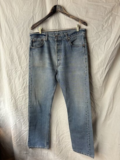 <img class='new_mark_img1' src='https://img.shop-pro.jp/img/new/icons50.gif' style='border:none;display:inline;margin:0px;padding:0px;width:auto;' />Old Levi's 501 Denim Made in U.S.A (Size : 36 x 32)