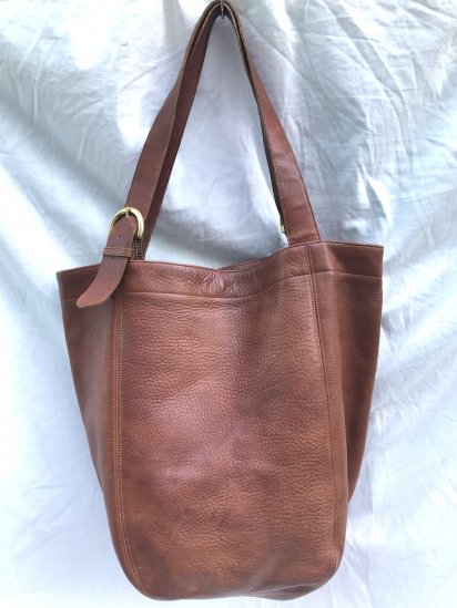 <img class='new_mark_img1' src='https://img.shop-pro.jp/img/new/icons50.gif' style='border:none;display:inline;margin:0px;padding:0px;width:auto;' />Old COACH Leather Tote Bag MADE IN U.S.A 