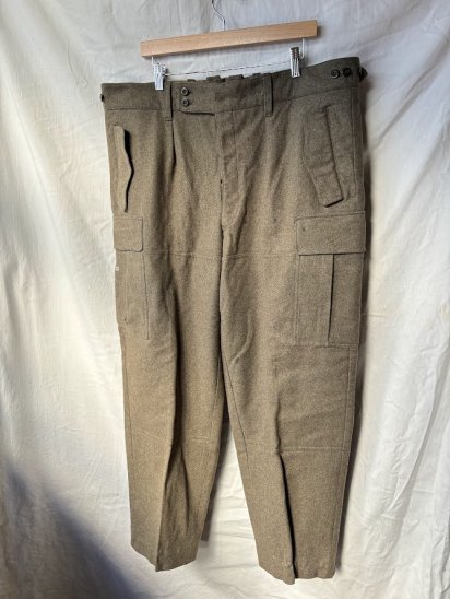 <img class='new_mark_img1' src='https://img.shop-pro.jp/img/new/icons15.gif' style='border:none;display:inline;margin:0px;padding:0px;width:auto;' />60's Vintage German Army Wool Cargo Made in Germany (Size : approx 4331) / 2