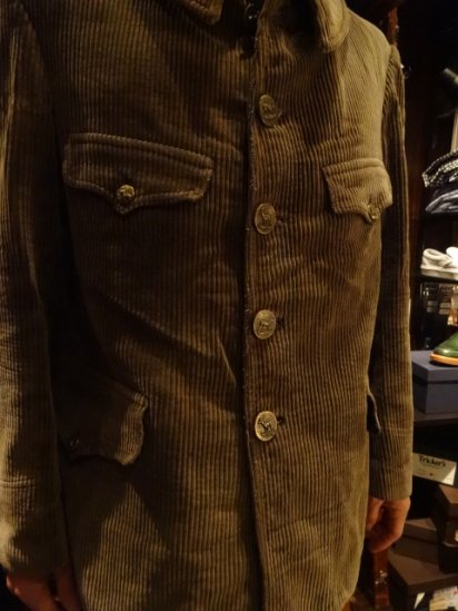 30's Vintage Corduroy French Hunting Jacket - ILLMINATE Official