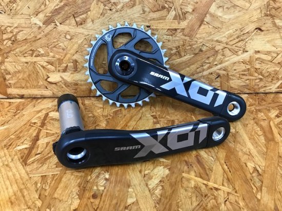 玄武現金特価　10％OFF　店頭在庫ございます。　X01　EAGLE　DUB　Boost　CARBON　Crankset　Grey　170mm　32T　 即納可能です！ - 玄武　Ｗｅｂ　Ｓｈｏｐ