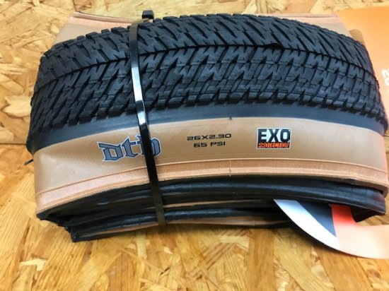 店頭在庫ございます。 MAXXIS DTH TAN WALL 26×2.3 - 玄武 Ｗｅｂ Ｓｈｏｐ