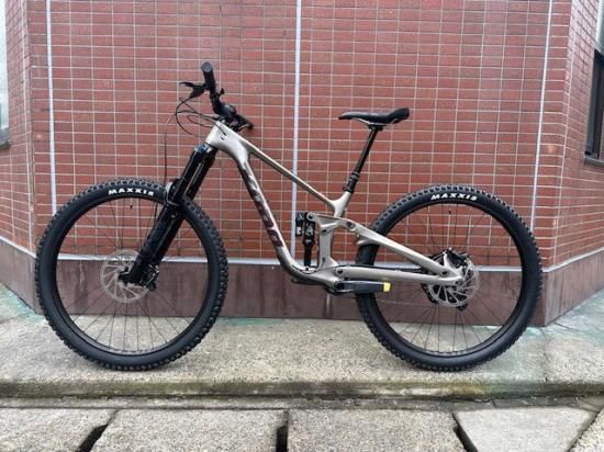 Konaクレアスキン2点 玄武店頭在庫ございます。 2025-2023 KONA UNIT X Lサイズ