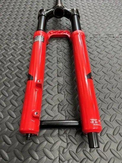 店頭在庫ございます。 2025 MARZOCCHI Bomber DJ 26in 100 Grip Sweep-Adj 20TA×110 1.5T  37mm RED 即納可能です！ - 玄武 Ｗｅｂ Ｓｈｏｐ