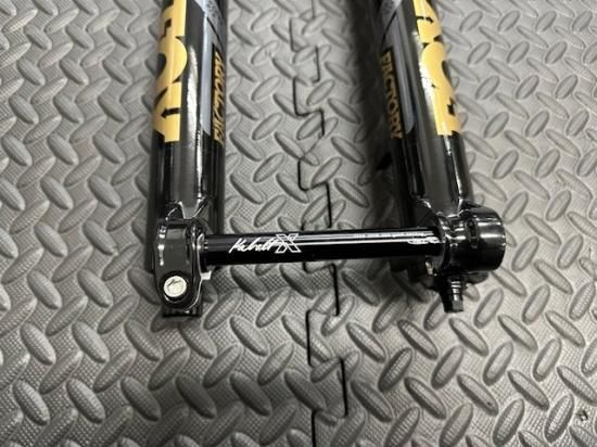 玄武店頭在庫有 2025 FOX 36 FLOAT 29in E-Optimized 160 Grip