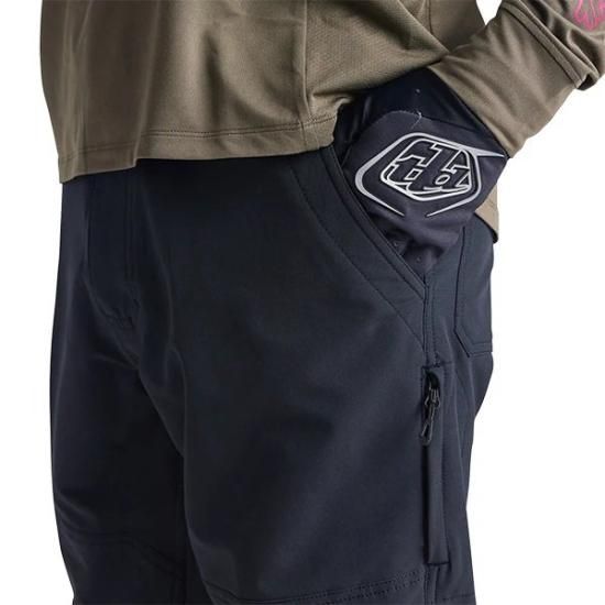 店頭在庫ございます！ Troy Lee Designs Ruckus Long Travel