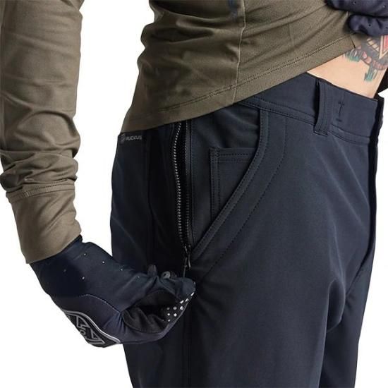トロイリーデザイン RUCKUS ラッカス マウンテンバイク パンツ 32 黒 TROY LEE DESIGNS ( トロイリー デザインズ ) DHパンツ RUCKUS