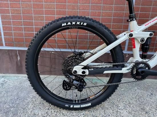 移住前セール☆キャリコレイク、ローンマウンテン（各14金チェーン付） ROCKHOPPER SPORT SPHR/DUNEWHT L 29(L グロスサファイア