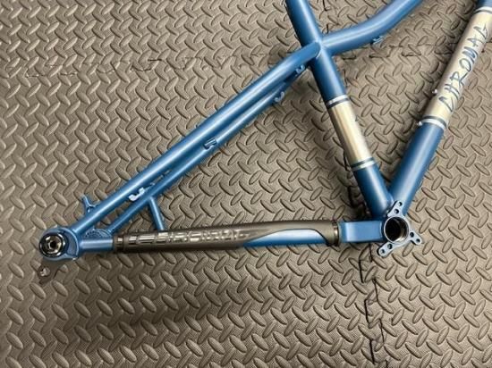 玄武店頭在庫ございます。 即納可能！ CHROMAG STYLUS MX BLUE