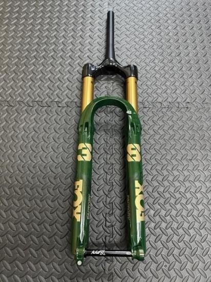 玄武店頭在庫ございます。 即納可能！ Limited Color FOX 38 FLOAT