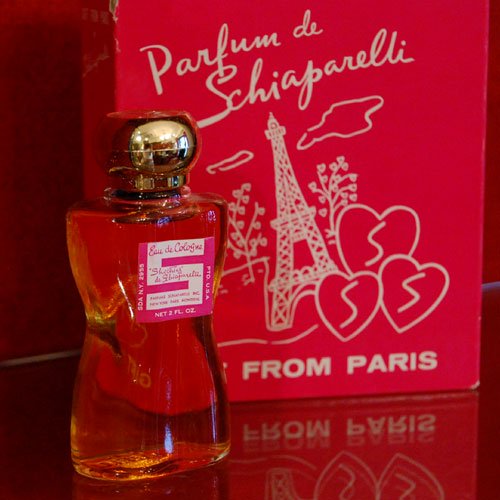 Schiaparelli 香水 「Shocking」 GIFT FROM PARIS - 埼玉のアンティーク販売・買取のお店 Free Style  Antiques