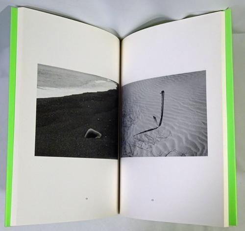 植田正治 写真集2 (物)たち SHOJI UEDA 帯付き　美品 SHOJI UEDA Photographs 植田正治作品集2 (物)たち - 古本買取販売