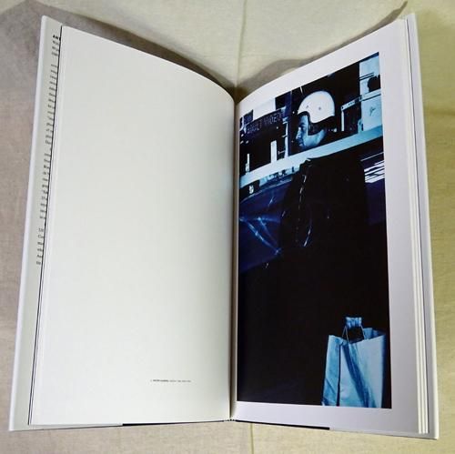 Anton Corbijn: 33 Still Lives アントン・コービン - 古本買取販売 Anton Corbijn: 33 Still Lives アントン・コービン - 古本買取販売