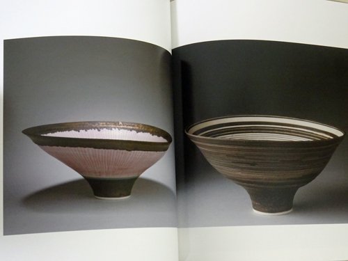 ルーシー・リー展 器に見るモダニズム Lucie Rie : modernism embodied in vessel form - 古本買取販売  ハモニカ古書店 建築 美術 写真 デザイン 近代文学 大阪府古書籍商組合加盟店