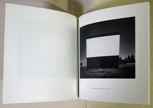 杉本博司 MOTION PICTURE - 古本買取販売 ハモニカ古書店 建築