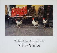<img class='new_mark_img1' src='https://img.shop-pro.jp/img/new/icons50.gif' style='border:none;display:inline;margin:0px;padding:0px;width:auto;' />Slide Show: The Color Photographs of Helen Levitt إ󡦥å