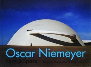 Oscar Niemeyer Form & Space オスカー・ニーマイヤー 形と空間 - 古本 