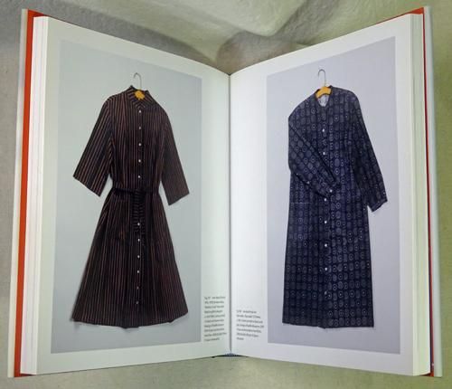 ia O'Keeffe:Living Modernジョージア・オキーフ Georgia O'Keeffe: Living Modern 再入荷いたしました