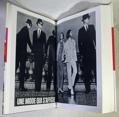 ヘルムート・ニュートン Pages from the Glossies Amazon.com: Helmut Newton. Pages from the Glossies