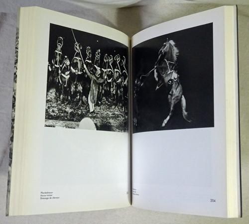 Weegee's New York Photographs, 1935-1960 ウィージー - 古本
