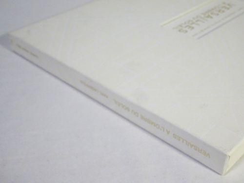 VERSAILLES A L'OMBRE DU SOLEIL ۤε 륵θȱơKarl Lagerfeld 롦饬եɼ̿Ÿβ