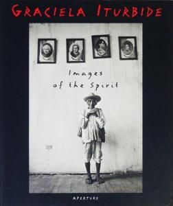 Graciela Iturbide : グラシエラ・イトゥルビーデ