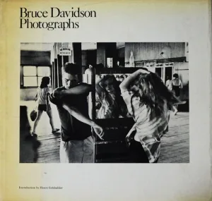 Bruce Davidson Photographs ブルース・デヴィッドソン - 古本 Bruce Davidson Photographs ブルース・デヴィッドソン - 古本