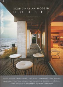 Scandinavian Modern Houses: The Spirit of Nordic Light - 古本買取販売 ハモニカ古書店 建築  美術 写真 デザイン 近代文学 大阪府古書籍商組合加盟店