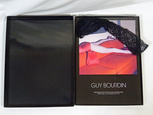 Guy Bourdin 2006 ギイ・ブルダン写真展 - 古本買取販売 ハモニカ古 