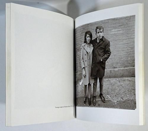 Diane Arbus: An Aperture Monograph ダイアン・アーバス - 古本