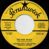 Dig Her Walk / Yon Gimme Thum