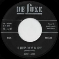 It Hurts To Be In Love / Hand In Hand