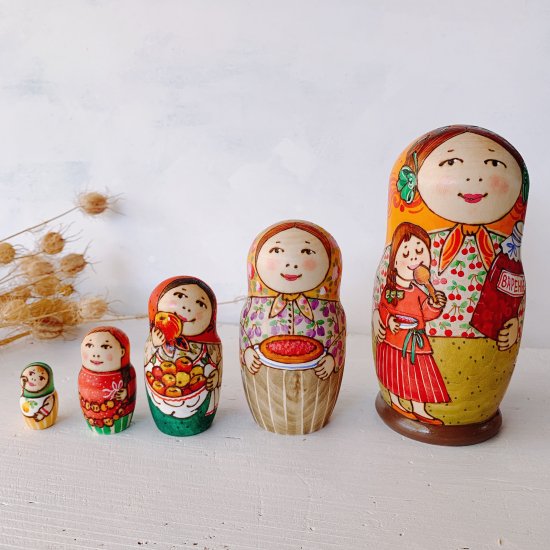 さちゃマトリョーシカ タチアナ・ドゥビニッチ ロシア雑貨 おもちゃ - 置物