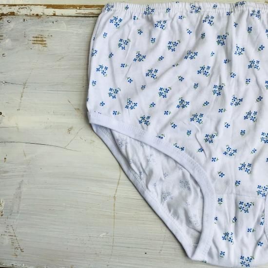 花柄コットンパンツ Little Flowers マトリョーシカ 白樺雑貨など ロシアの手仕事 やるまるか Yarmarka 花柄コットンパンツ Little Flowers マトリョーシカ 白樺雑貨など ロシアの手仕事 やるまるか Yarmarka
