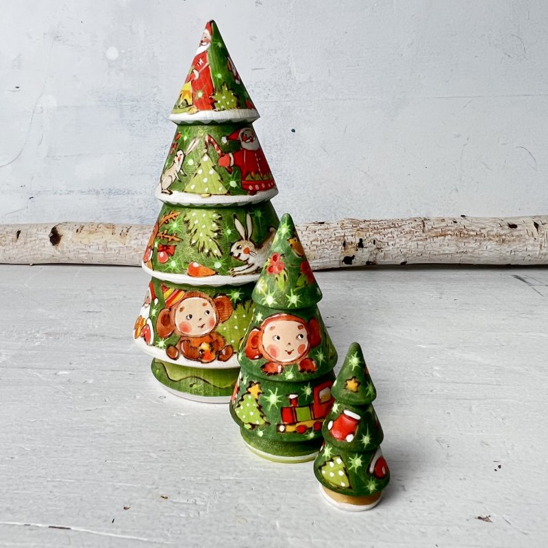 ロシアで購入☆クリスマスツリー☆マトリョーシカ☆自然の木のおもちゃ 