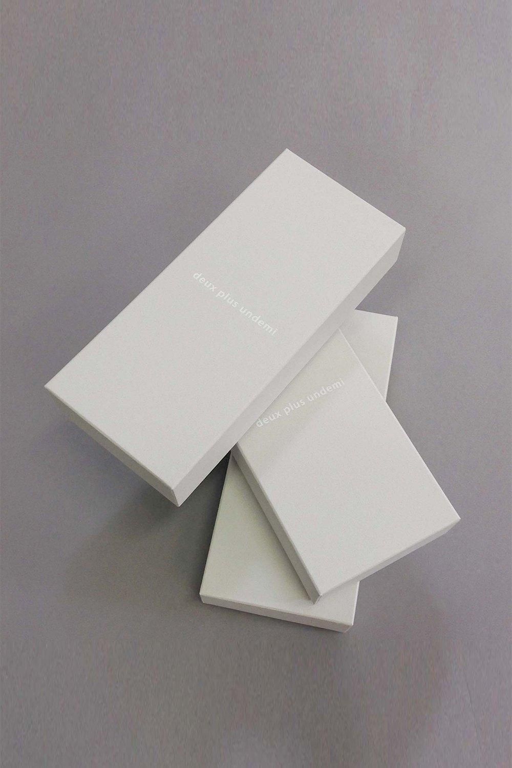 Gift Bag (Legwear) - 1/2 Un-Demi ONLINE SHOP