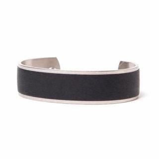 <img class='new_mark_img1' src='https://img.shop-pro.jp/img/new/icons5.gif' style='border:none;display:inline;margin:0px;padding:0px;width:auto;' />hobo BRASS BRACELET WIDE with COW LEATHER