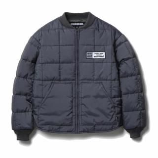 <img class='new_mark_img1' src='https://img.shop-pro.jp/img/new/icons5.gif' style='border:none;display:inline;margin:0px;padding:0px;width:auto;' />NEIGHBORHOOD REVERSIBLE PADDED JACKET