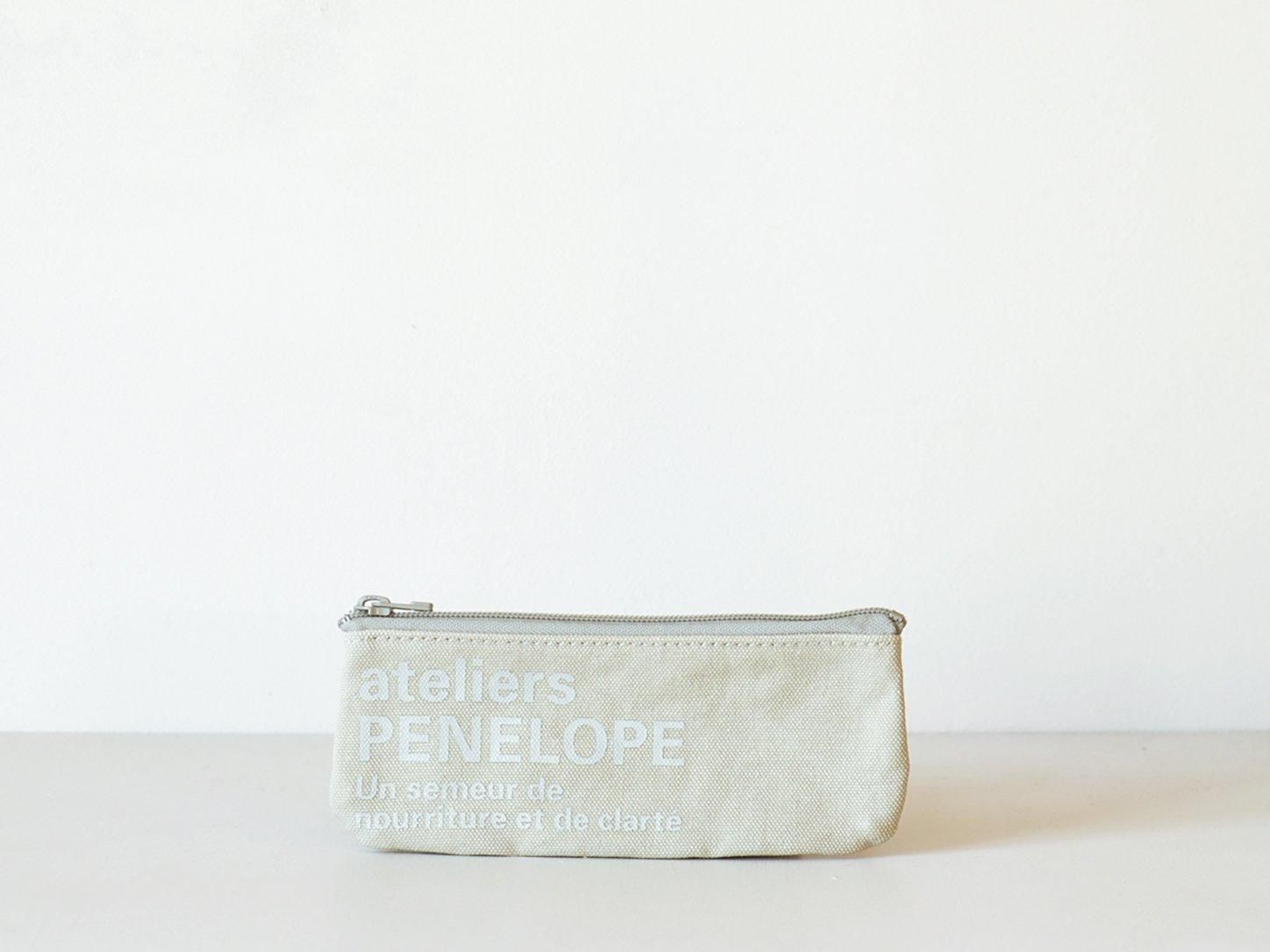 送料&関税込】ChloAC Embroidered Wool Small Penelope Handb