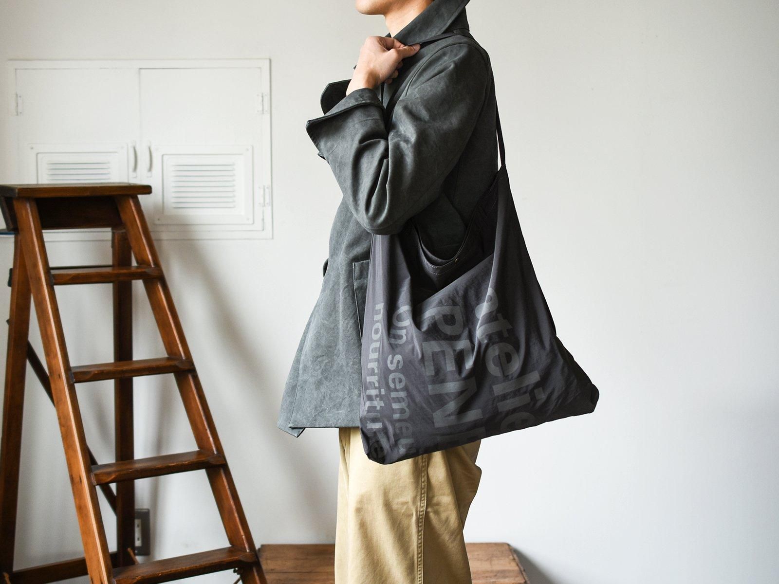Portable Light - ateliers PENELOPE