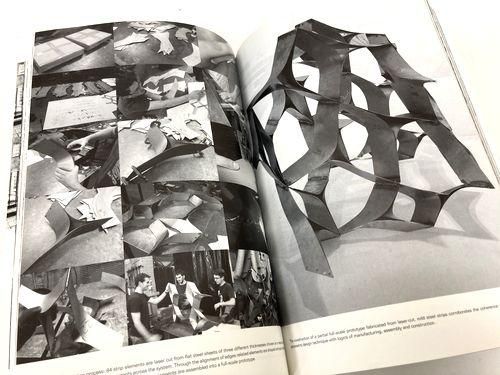 洋書 morpho-ecologies Morpho-Ecologies: Towards Heterogeneous Space In