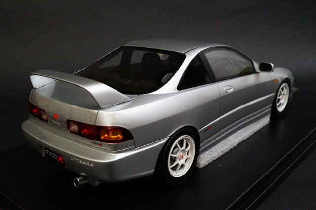 onemodel】 1/18 ホンダ インテグラ Type-R DC2 Early Version