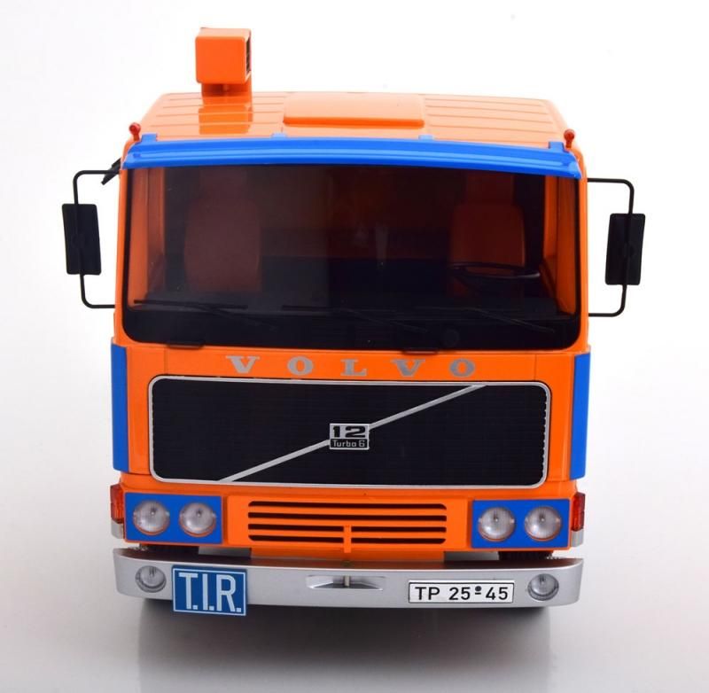激安直営店 Volvo 1/18 KINGS】 ROAD F12 Deutrans[RK180034] orange/blue 1977 建設車両、作業車