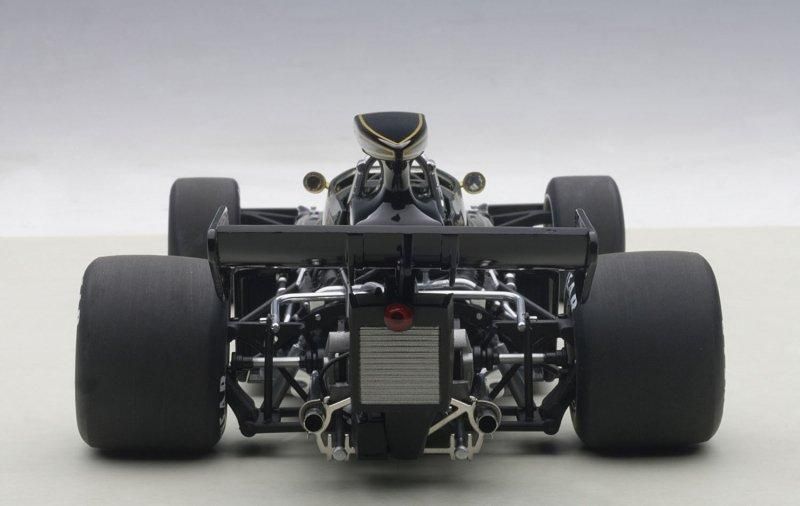 オートアート】1/18 ロータス 72E 1973 #1 エマーソン