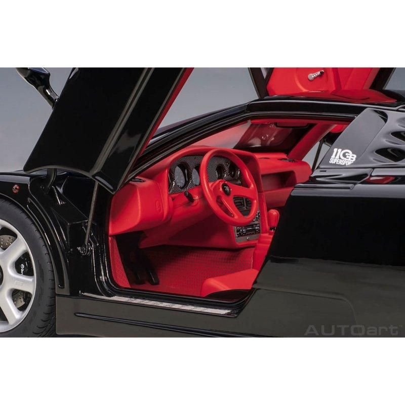 オートアート】 1/18 ブガッティ EB110 SS （ブラック） [70919]