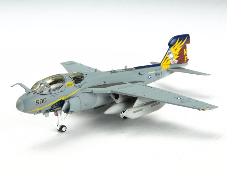 ☆大特価D！！【ホーガン（Mシリーズ）】 1/200 EA-6B プラウラー VAQ