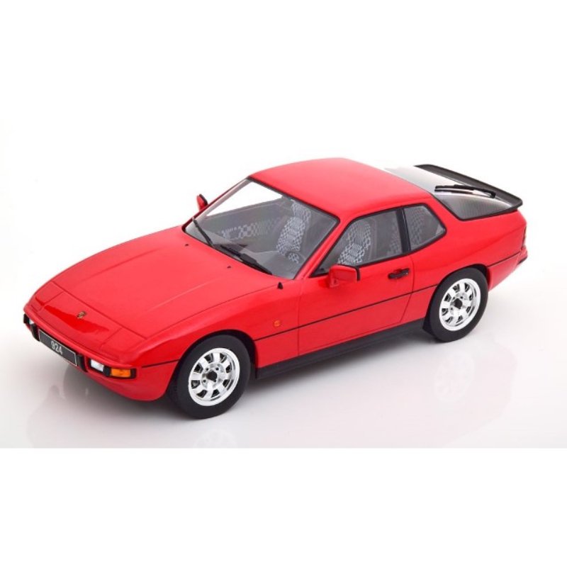 セール！！【KKスケール】 1/18 Porsche 924 1985 red[KKDC180721