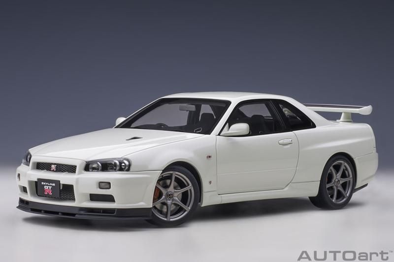 正規店仕入れの 1/18 オートアート II V-SPEC (R34) GT-R